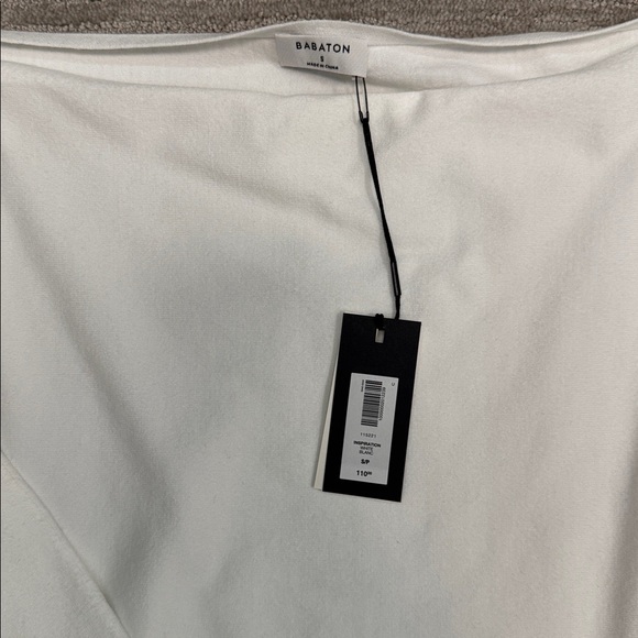 Aritzia Inspiration Sweater NWT White Size Small - Picture 7 of 12